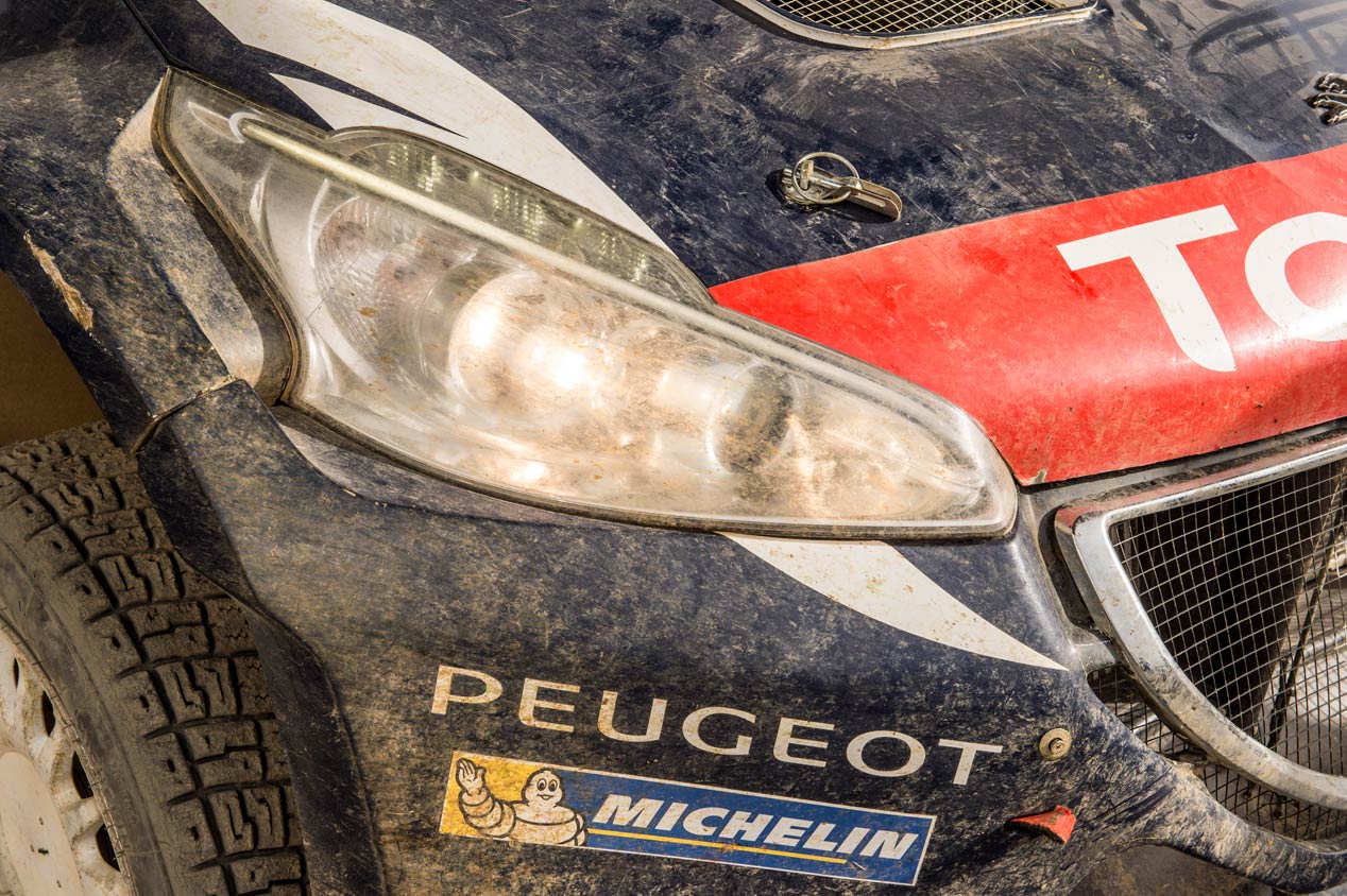 Una jornada de test con Cohete Suárez y el Peugeot 208 T16 R5 en Portugal