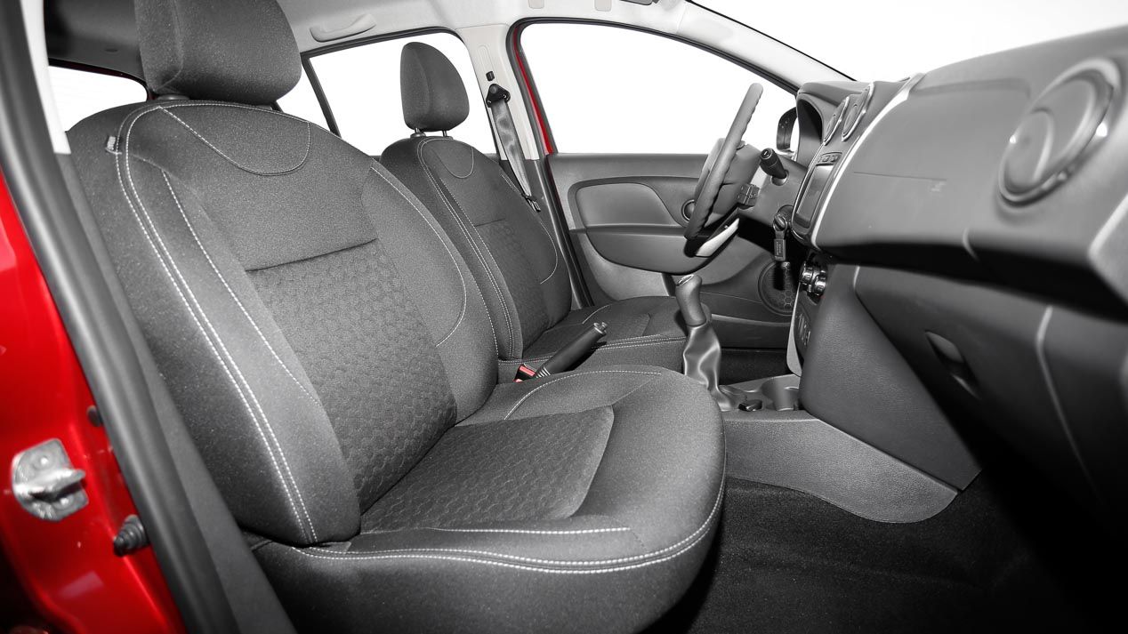 Dacia Sandero vs Seat Ibiza: madera de líderes