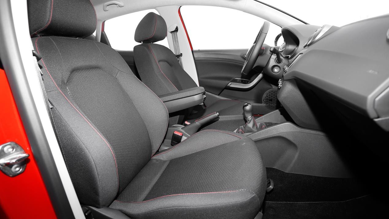 Dacia Sandero vs Seat Ibiza: madera de líderes