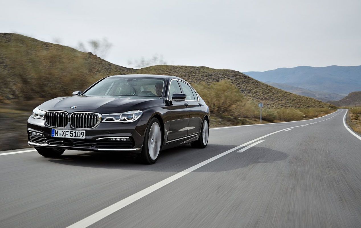 Analizamos los faros adaptativos de Audi, Mercedes, BMW y Volvo