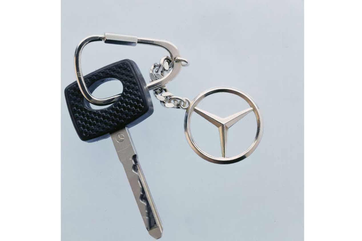 El diseño de las llaves de los coches a lo largo de la historia