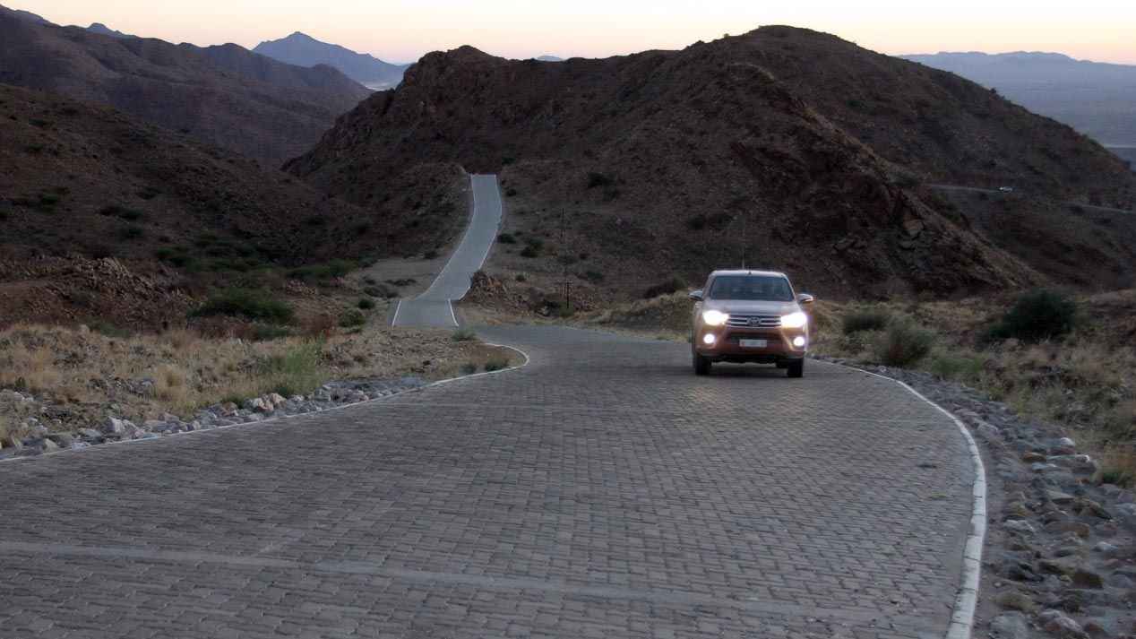Toyota Hilux 2016, lo probamos en Namibia