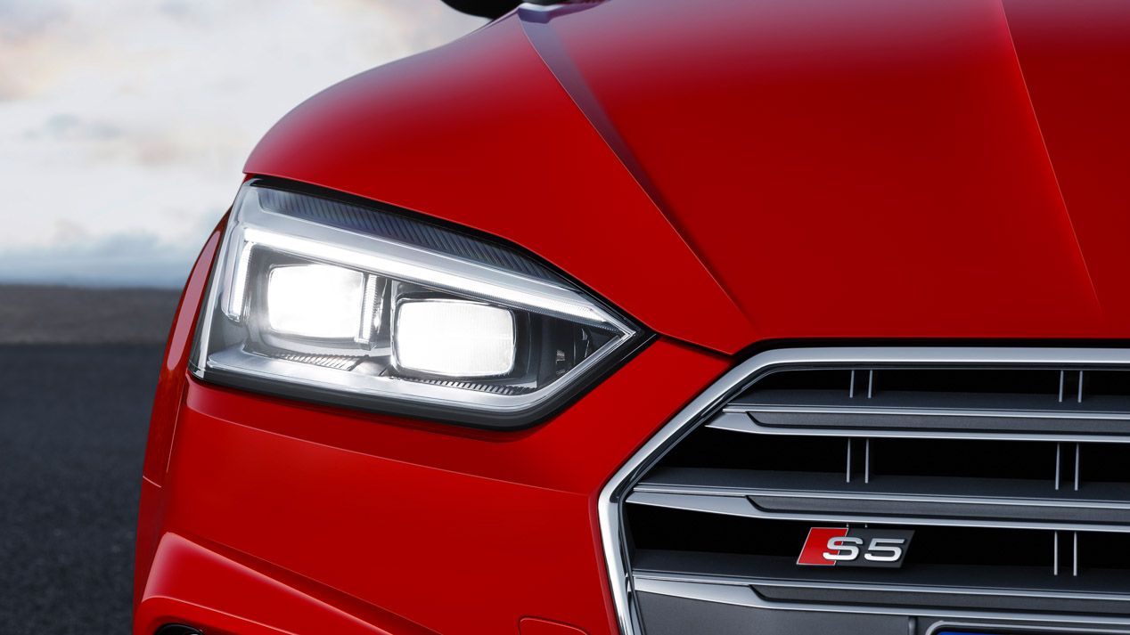 Audi A5 y Audi S5 2016, coche elegante y deportivo