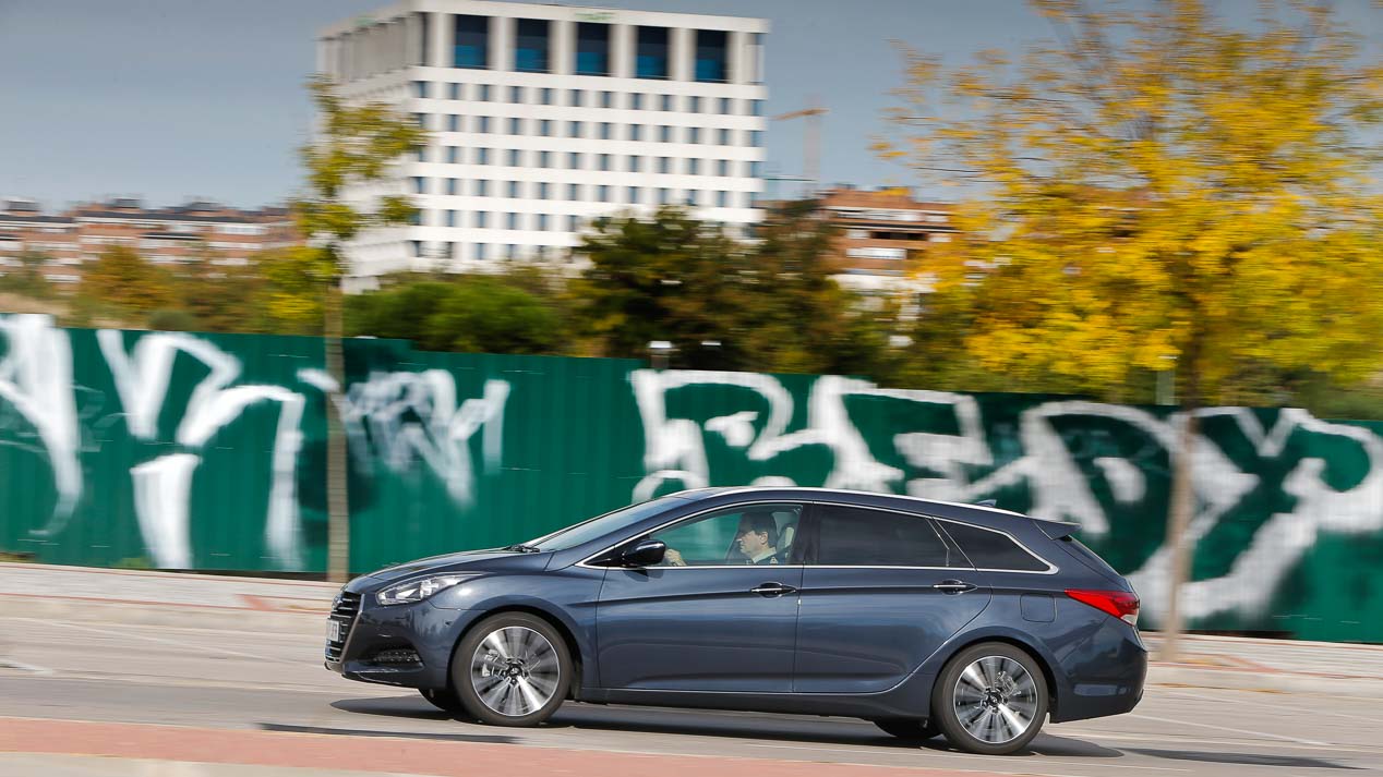 Hyundai i40 CW y Toyota Avensis Touring Sport: dos familiares frente a frente