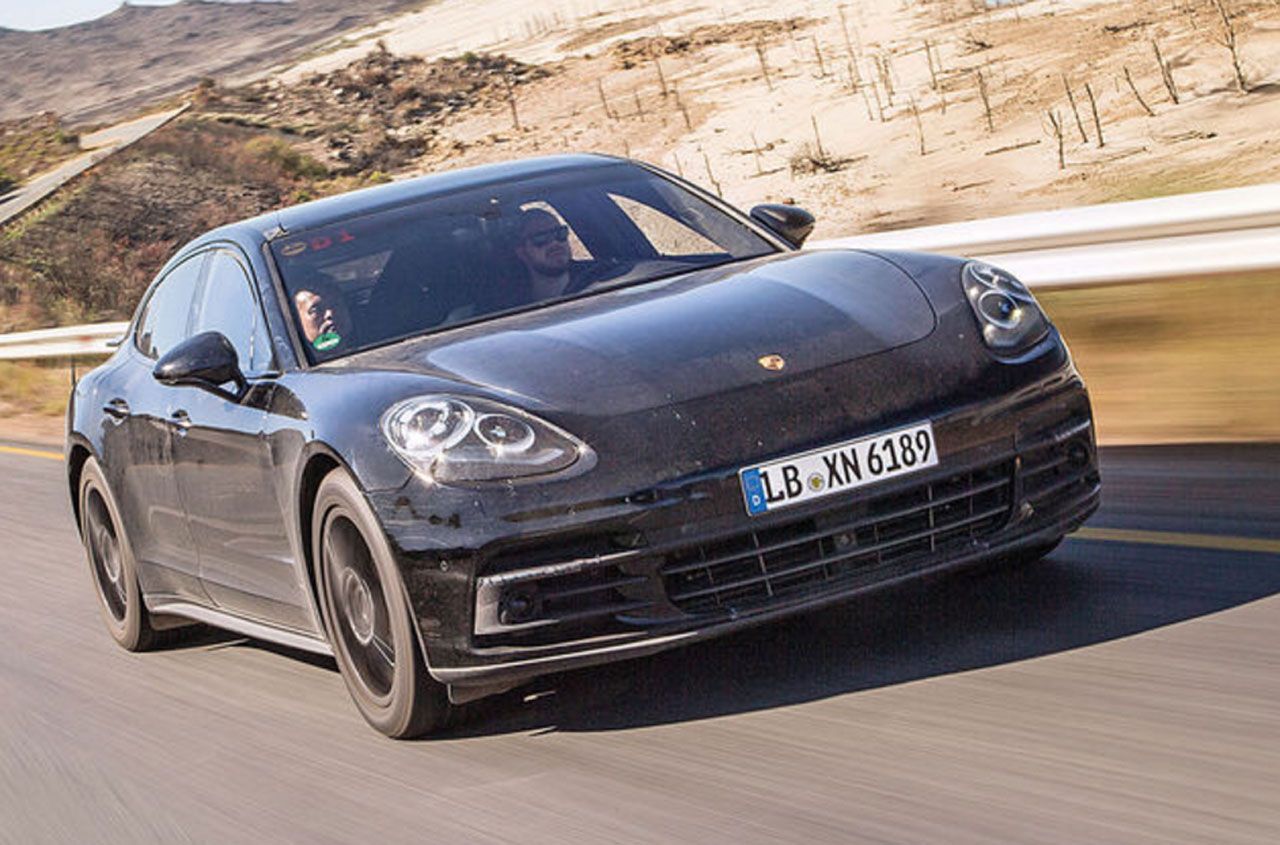 Porsche Panamera 2017, imágenes en carretera