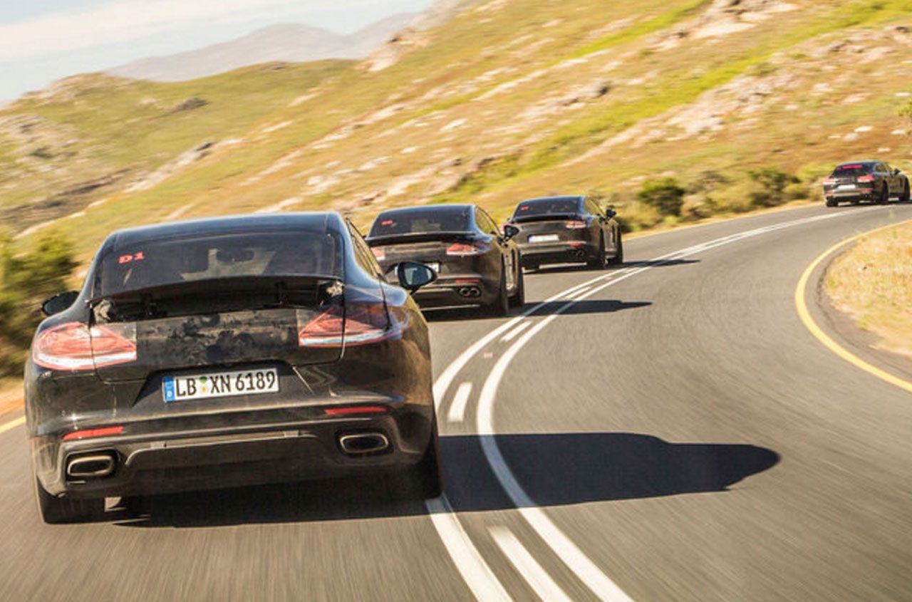 Porsche Panamera 2017, imágenes en carretera