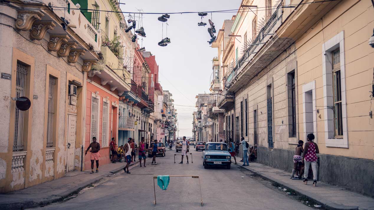 El automóvil, en Cuba 60 años después: de ruta por sus calles con el Audi Q2