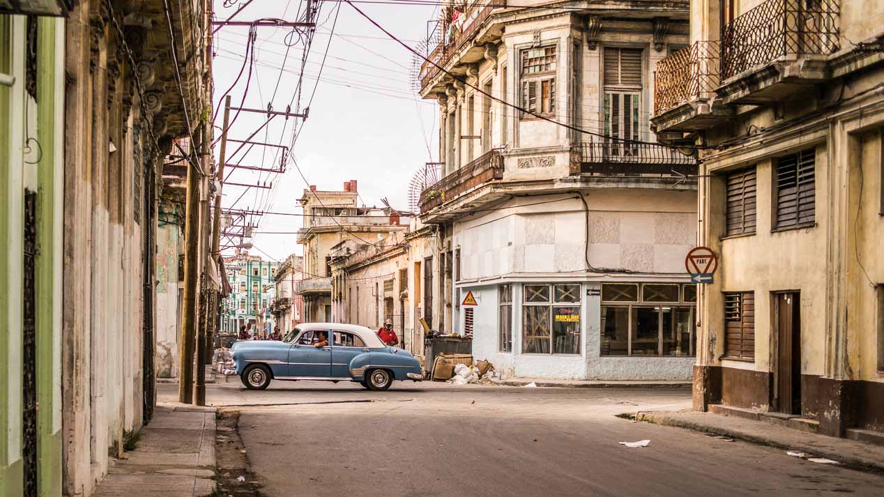 El automóvil, en Cuba 60 años después: de ruta por sus calles con el Audi Q2