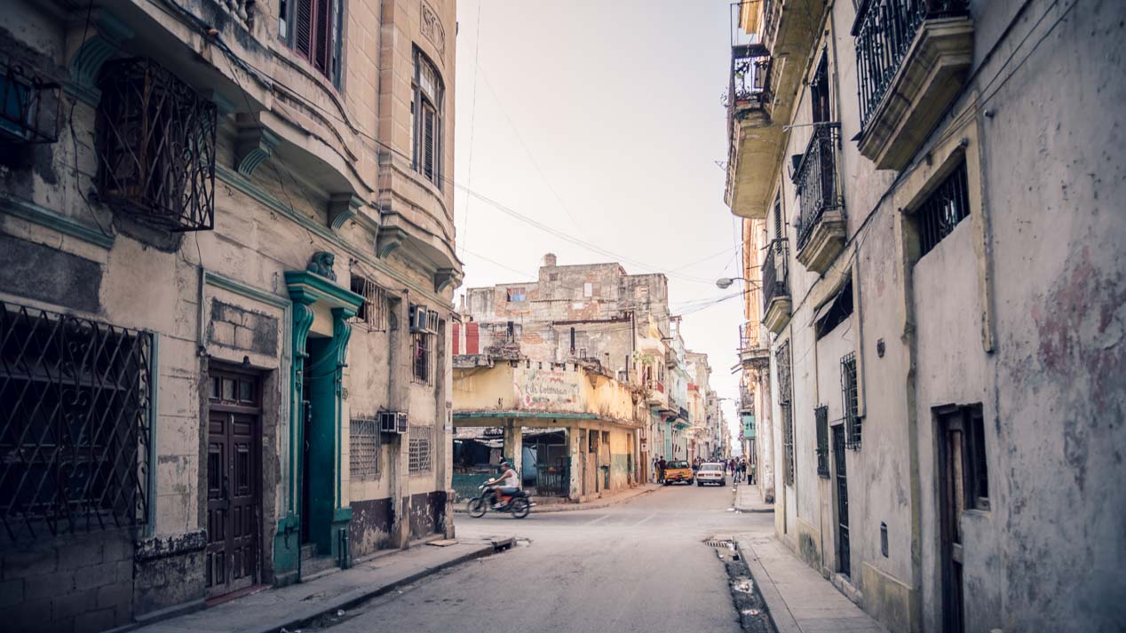 El automóvil, en Cuba 60 años después: de ruta por sus calles con el Audi Q2