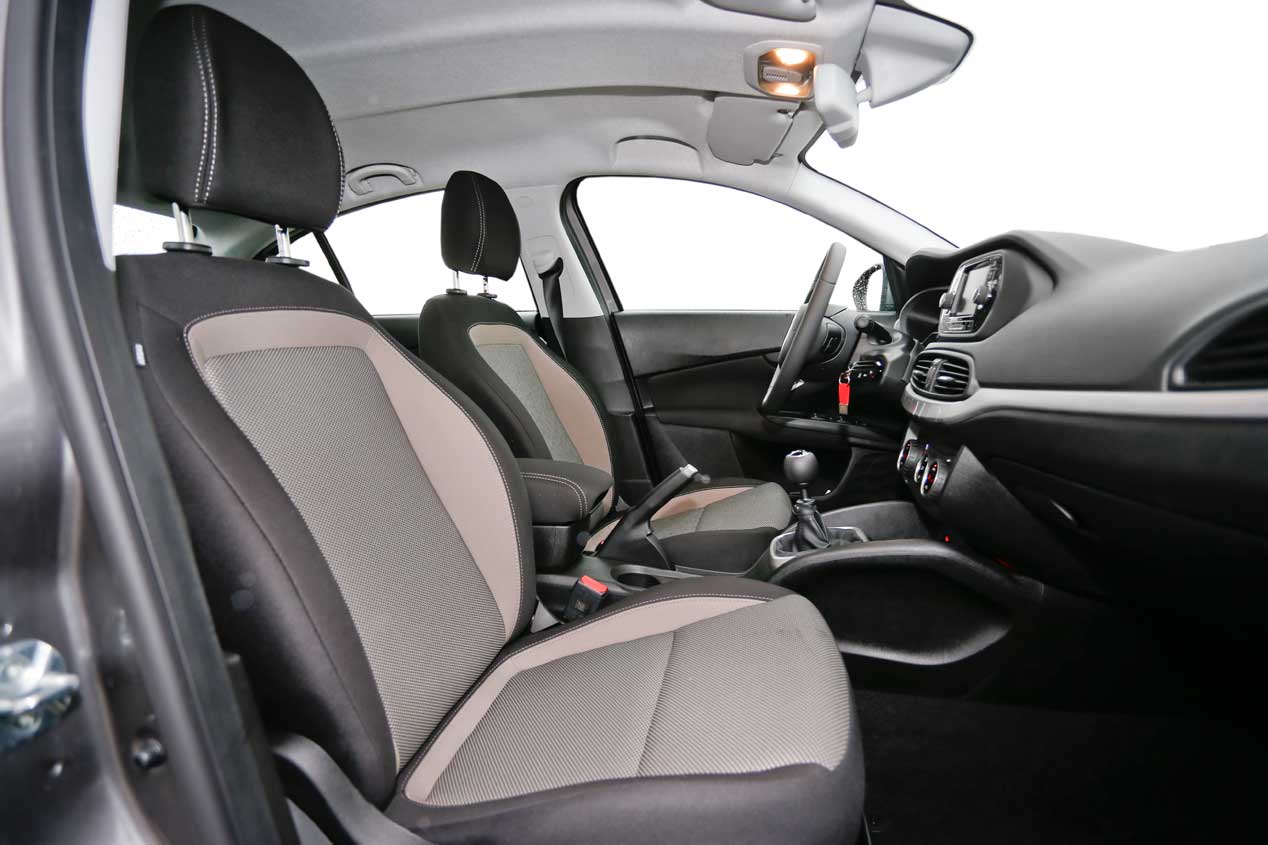 Citroën C-Elysée, Fiat Tipo y Skoda Rapid, ¿cuál es mejor?