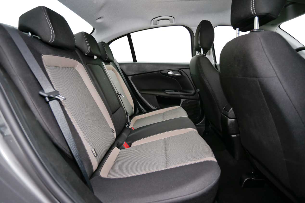 Citroën C-Elysée, Fiat Tipo y Skoda Rapid, ¿cuál es mejor?