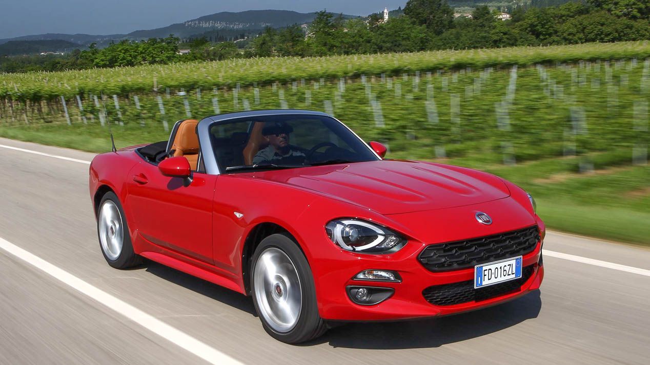 Fiat 124 Spider: las mejores fotos del nuevo descapotable italiano