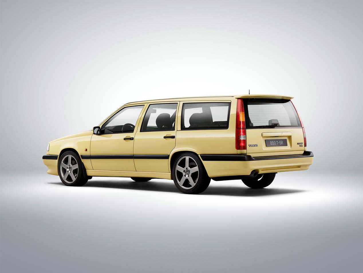 El Volvo 850 cumple 25 años