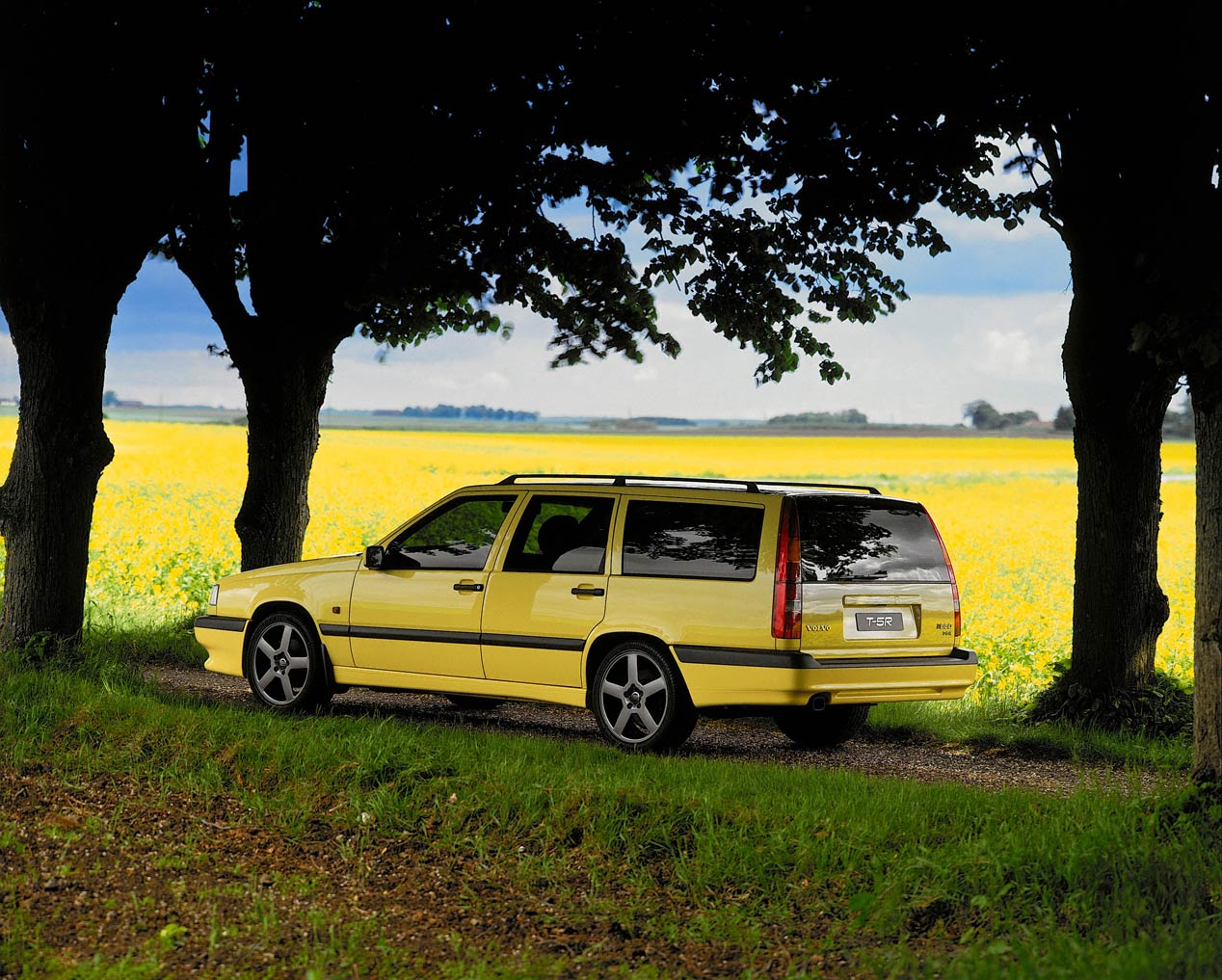 El Volvo 850 cumple 25 años
