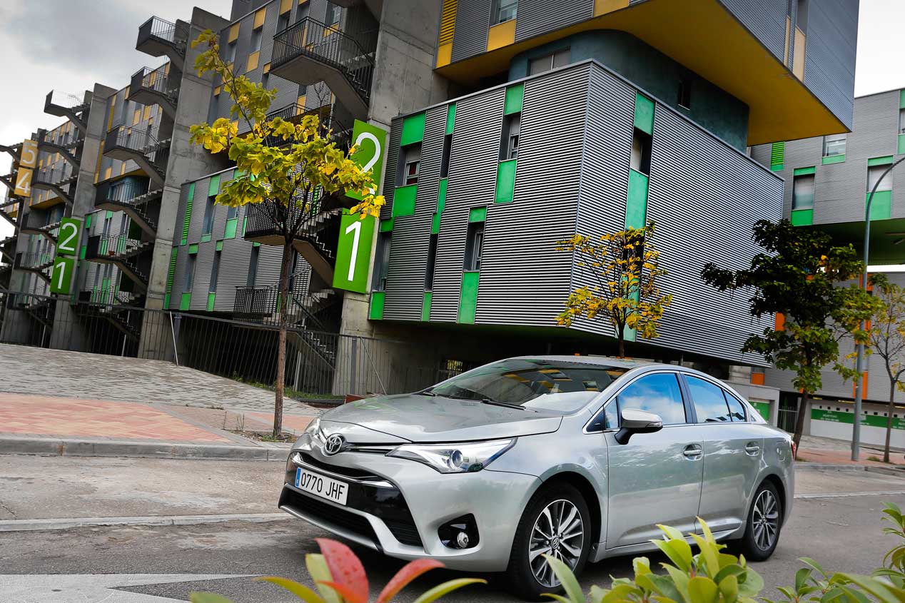 Prueba del Toyota Avensis 150D