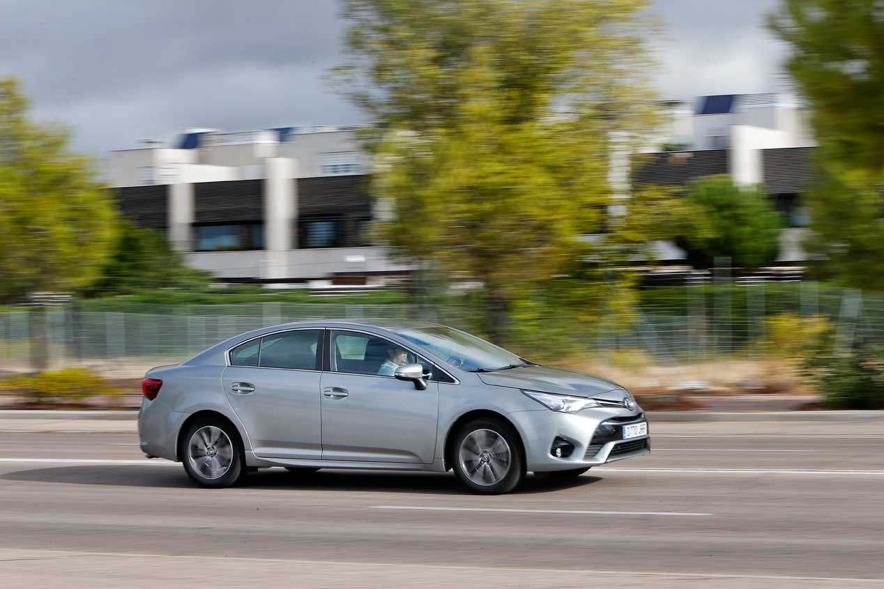 Prueba del Toyota Avensis 150D