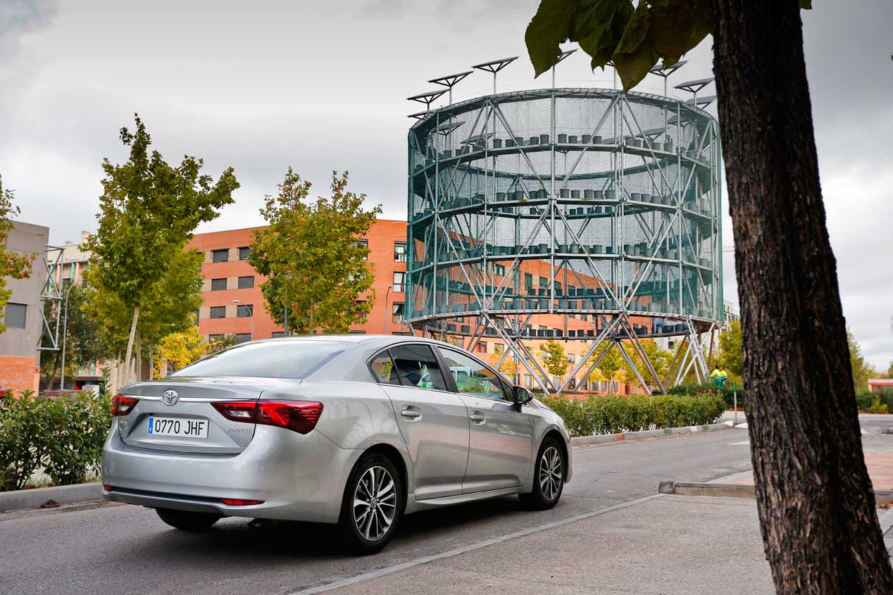 Prueba del Toyota Avensis 150D