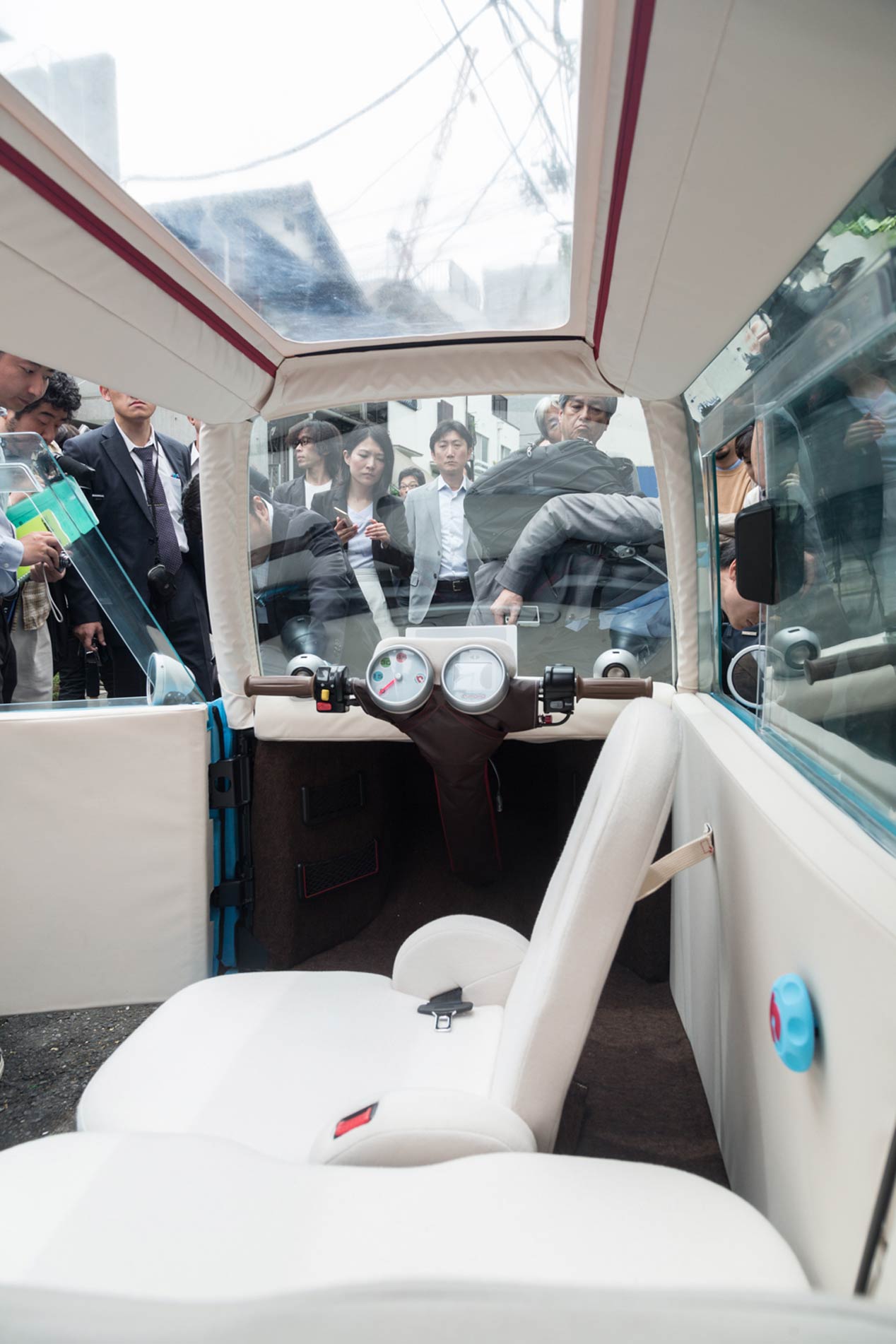 Rimono, un pequeño coche eléctrico japonés hecho de tela