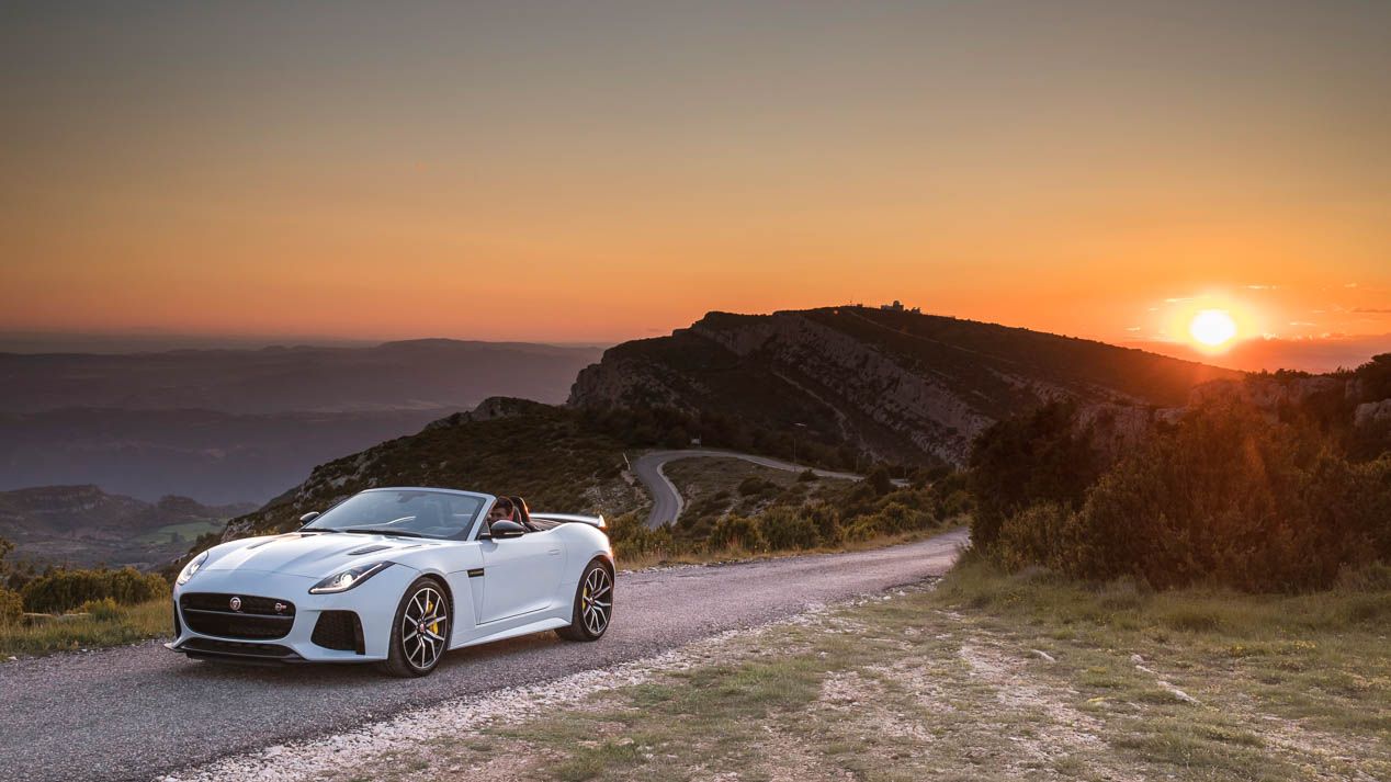 Jaguar F-Type SVR