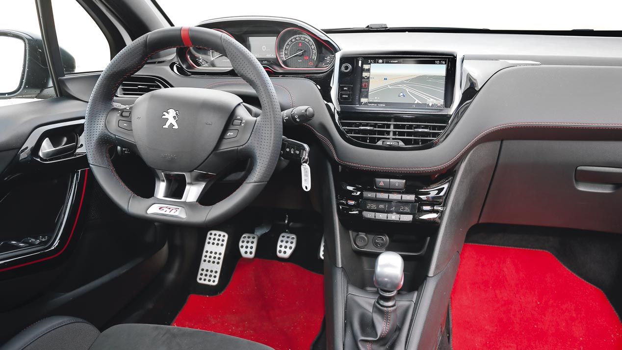 Gama GTi de Peugeot: coches deportivos con garra