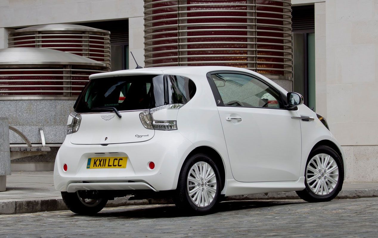 10 coches que no aguantaron mucho tiempo en el mercado