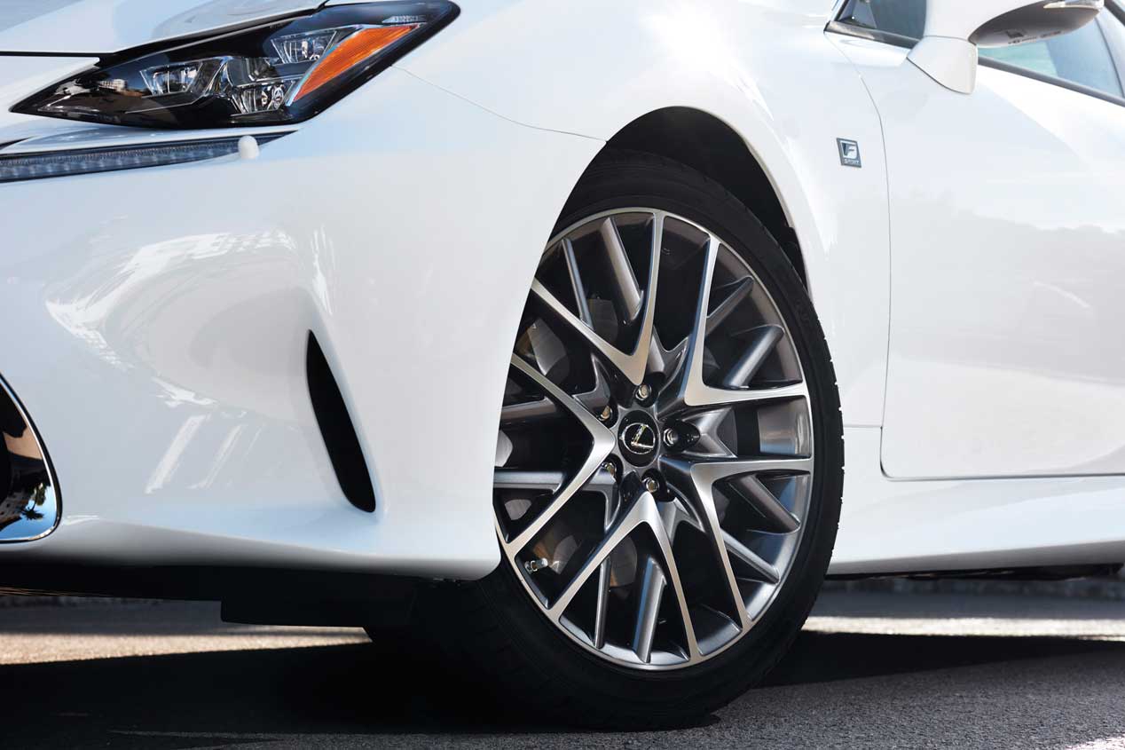 Lexus RC 300h, deportivo híbrido espectacular