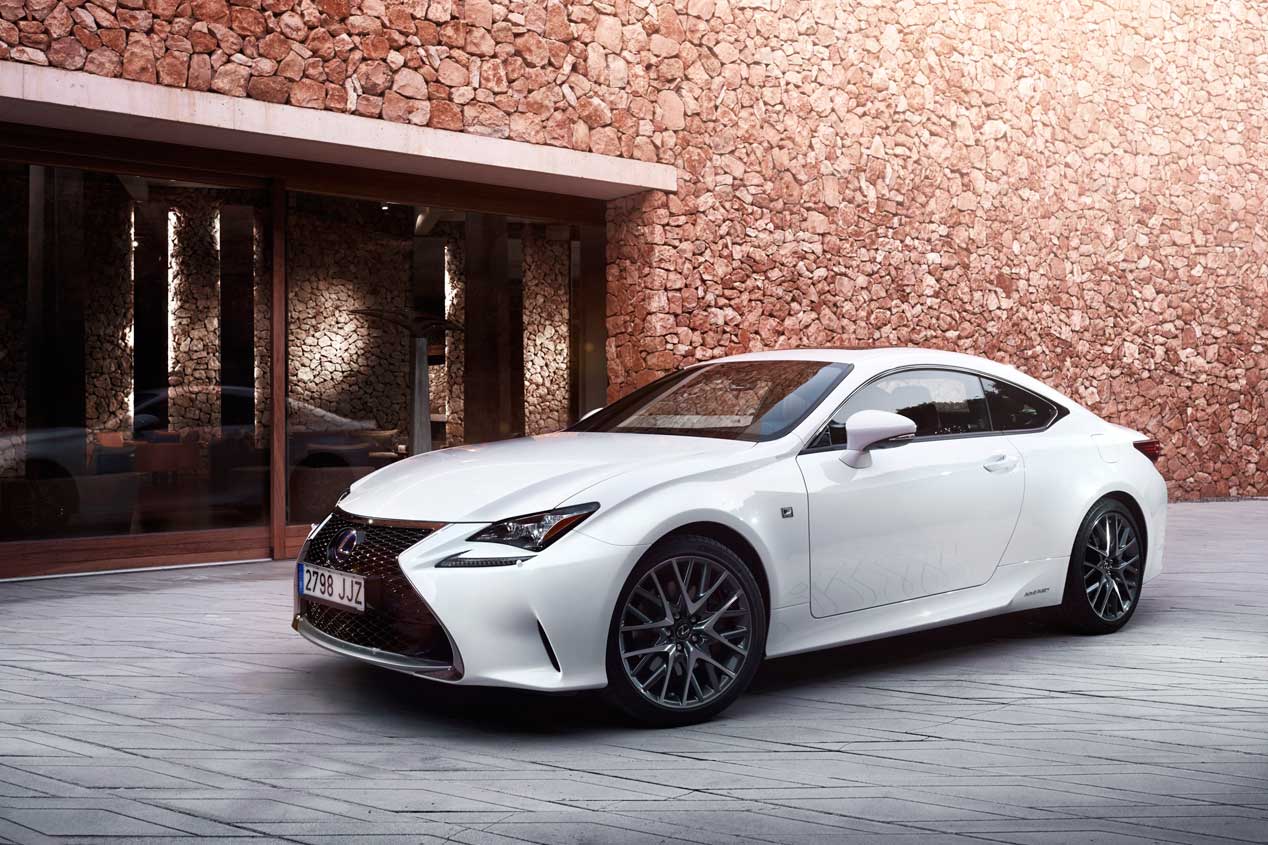Lexus RC 300h, deportivo híbrido espectacular