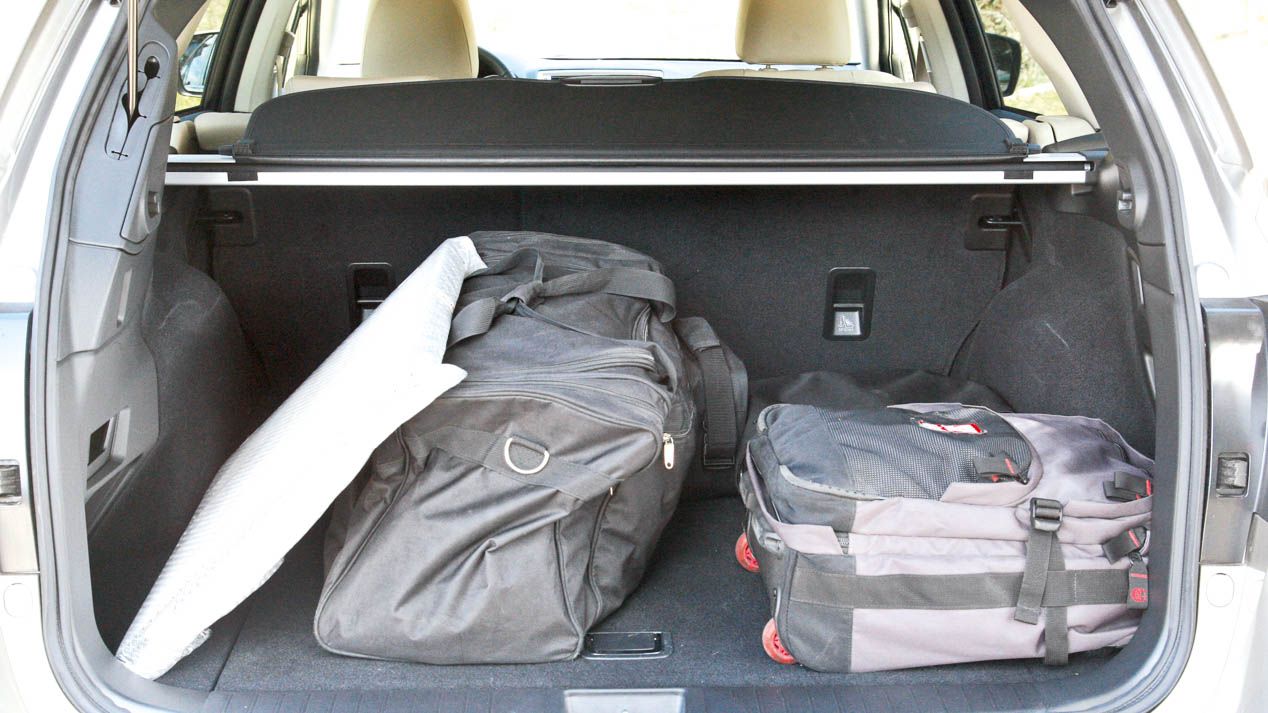 Subaru Outback 2.0 TD Lineartronic vs VW Passat Alltrack 2.0 TDI/190 DSG
