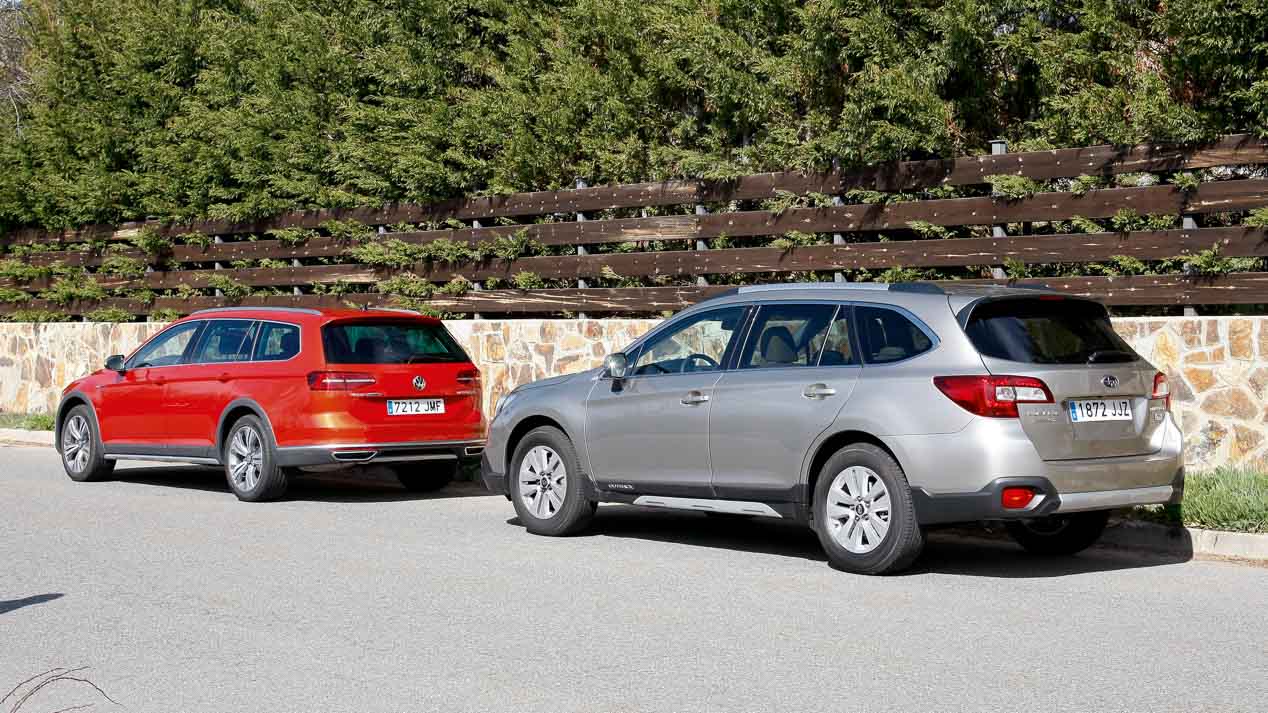 Subaru Outback 2.0 TD Lineartronic vs VW Passat Alltrack 2.0 TDI/190 DSG