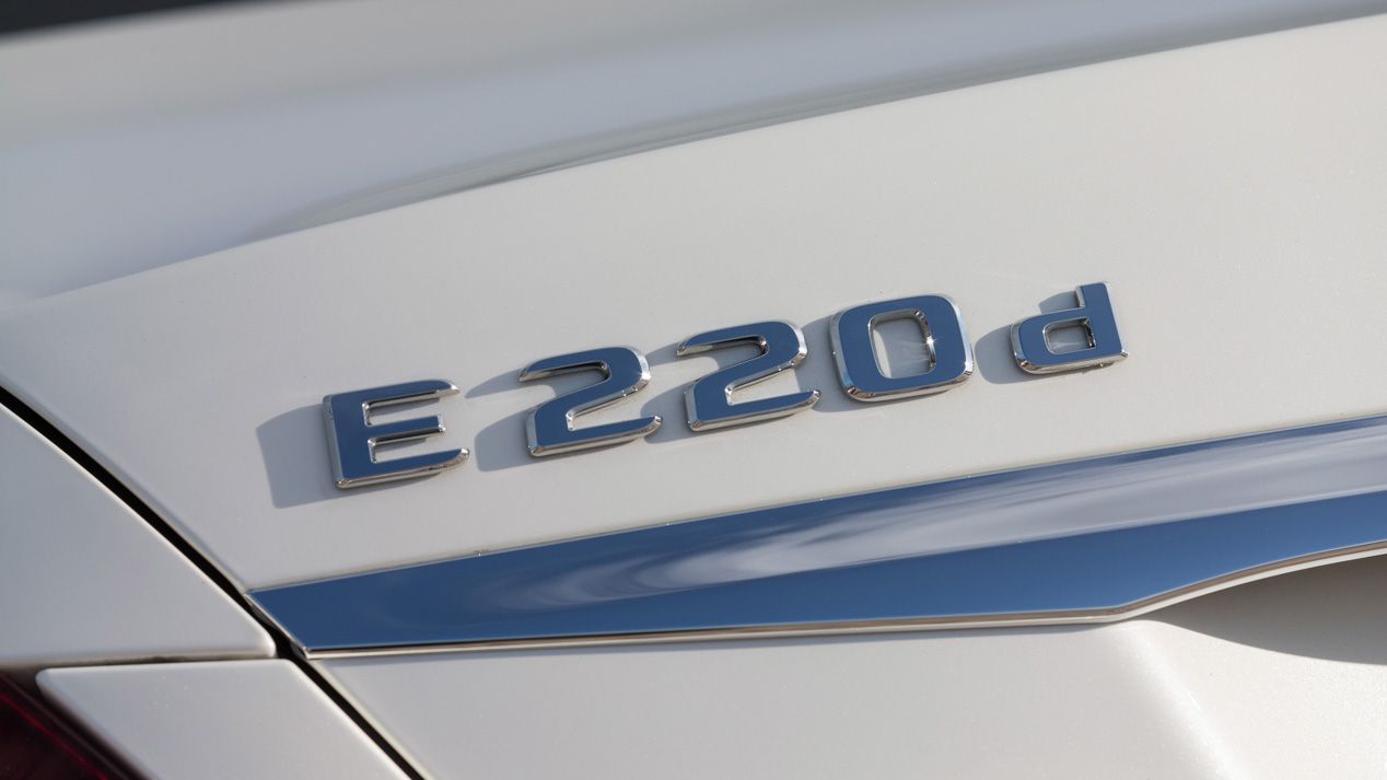 Mercedes E 220 d, punto de referencia entre sus rivales