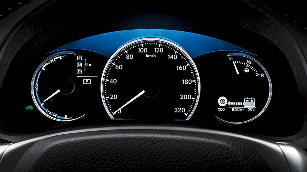 Así es el Lexus CT 200h, un compacto híbrido único