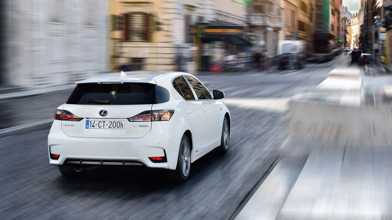 Así es el Lexus CT 200h, un compacto híbrido único