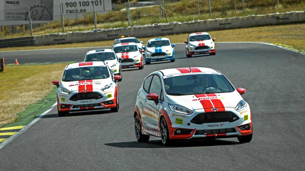 Quinto puesto de Autopista.es en las 24 Horas Ford 2016