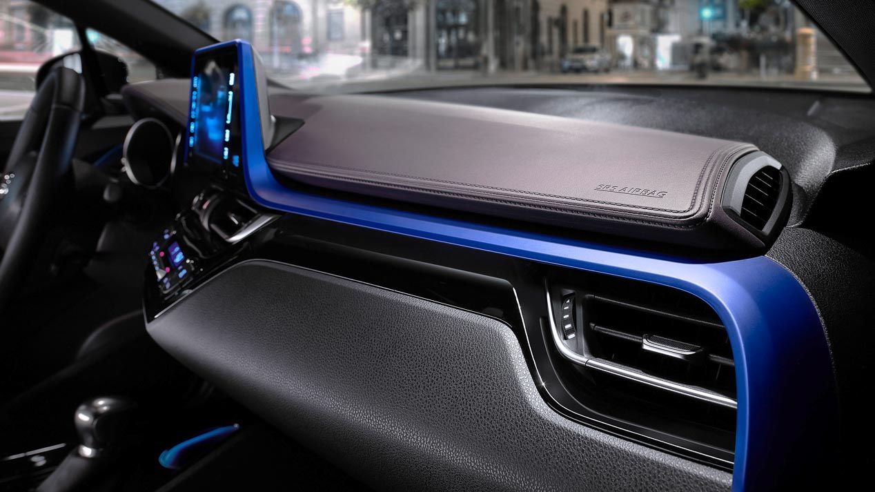 Toyota C-HR, así es por dentro