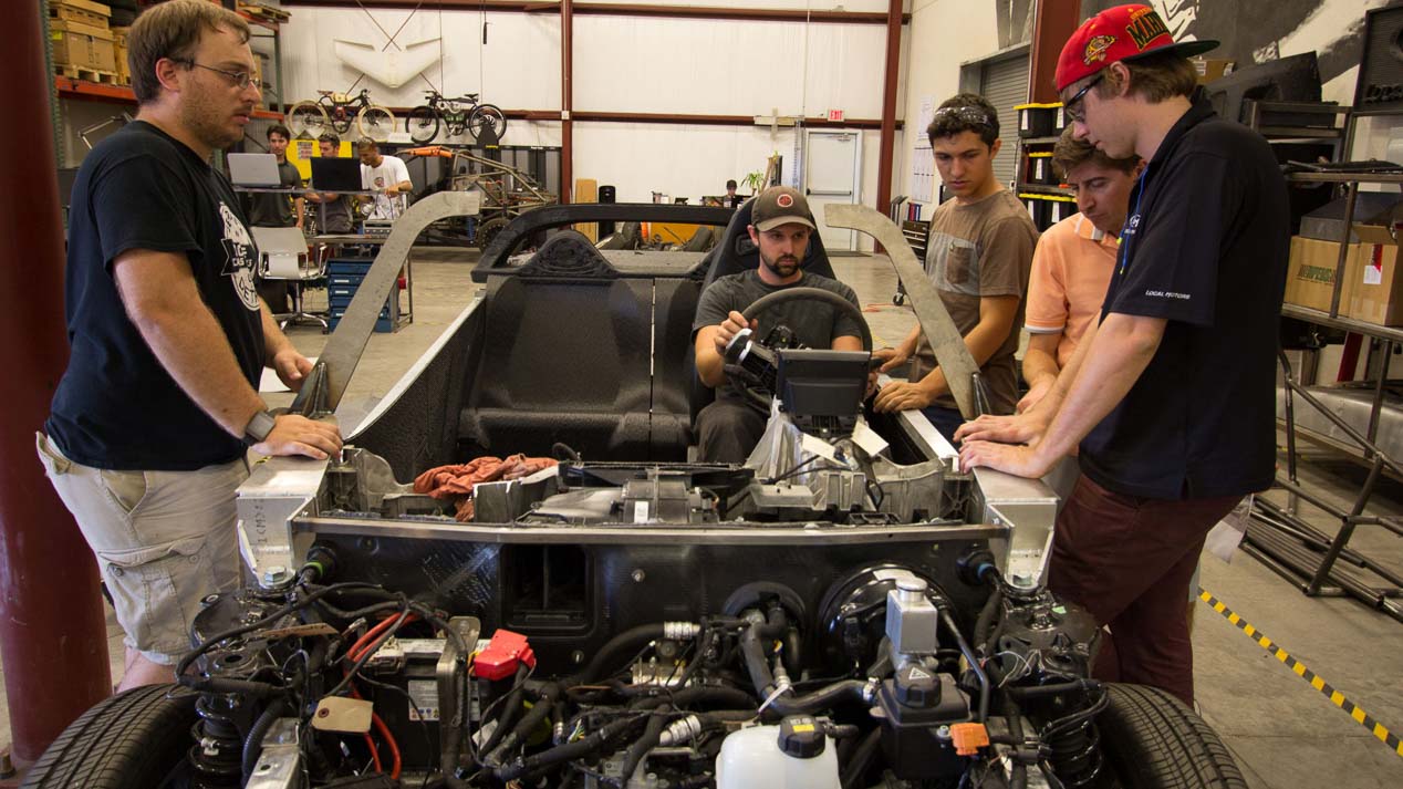 Swim, el primer coche fabricado por una impresora 3D