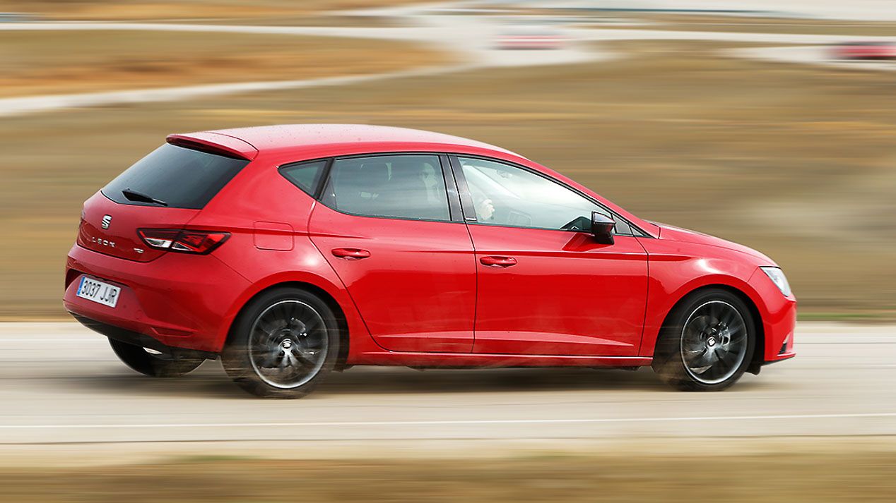 Guía de compra: VW Golf vs Seat León, ¿cuál es mejor?