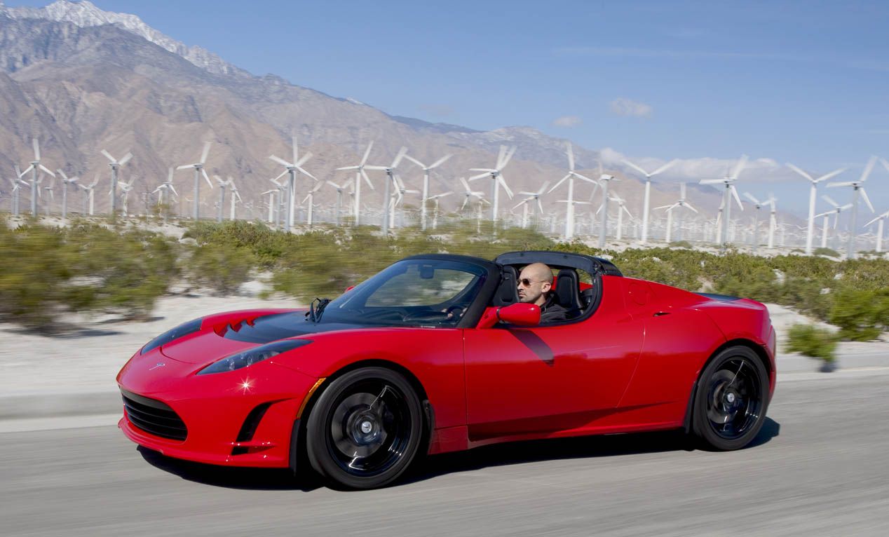 Tesla Roadster, mayor autonomía para el descapotable eléctrico