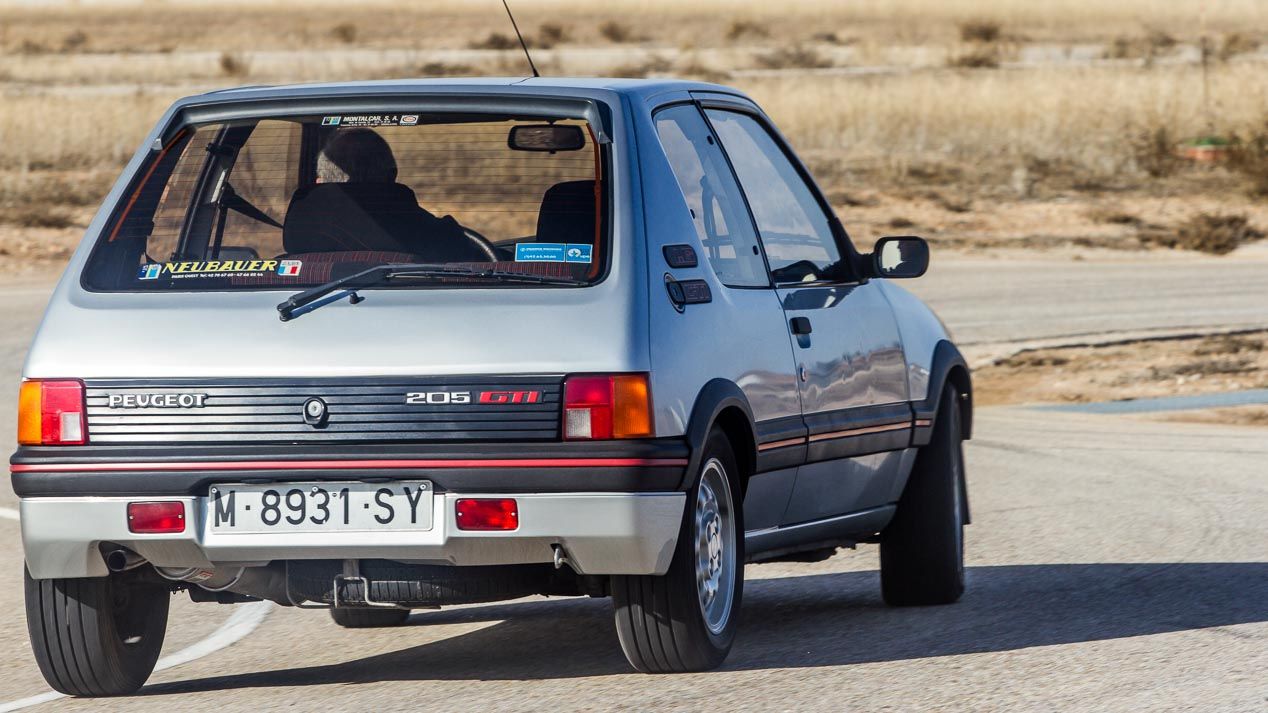 VW Golf GTI Mk1, Renault 5 Superturbo y Peugeot 205 GTI