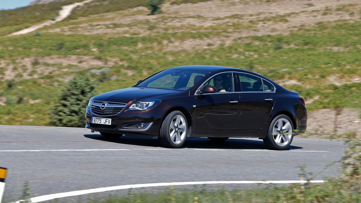 Opel Insignia, ¿qué es mejor, gasolina o Diesel?