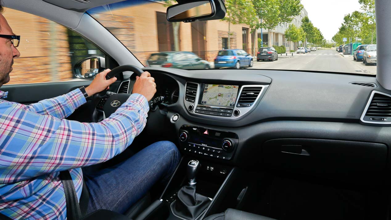 Comparamos el Hyundai Tucson 2.0 CRDi 4x4 frente al VW Tiguan 2.0 TDi 4Motion