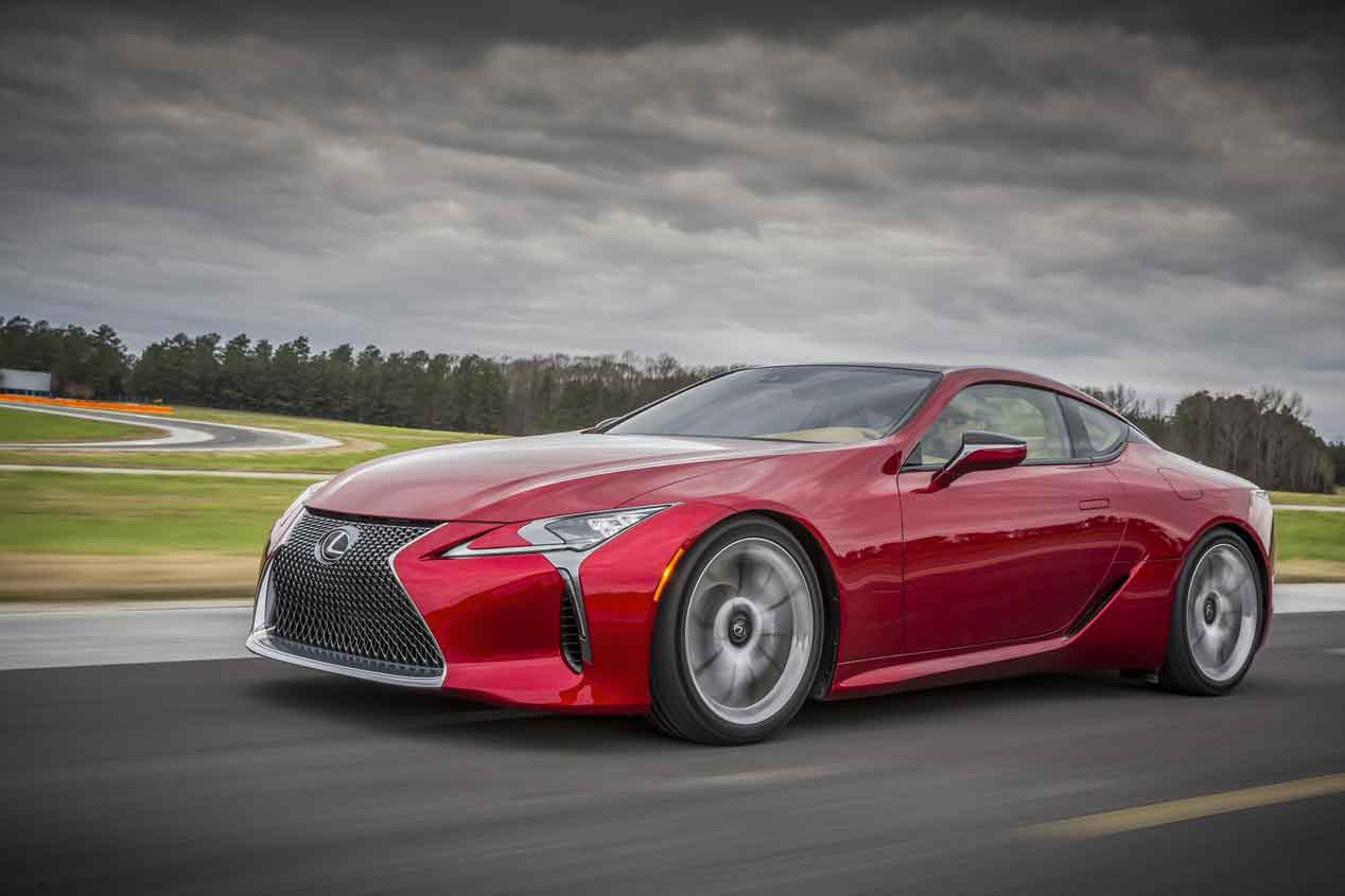 Lexus LC500: reventando las laderas de Sierra nevada