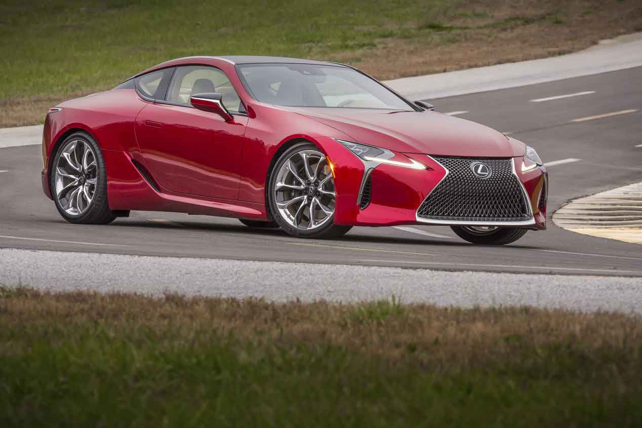 Lexus LC500: reventando las laderas de Sierra nevada
