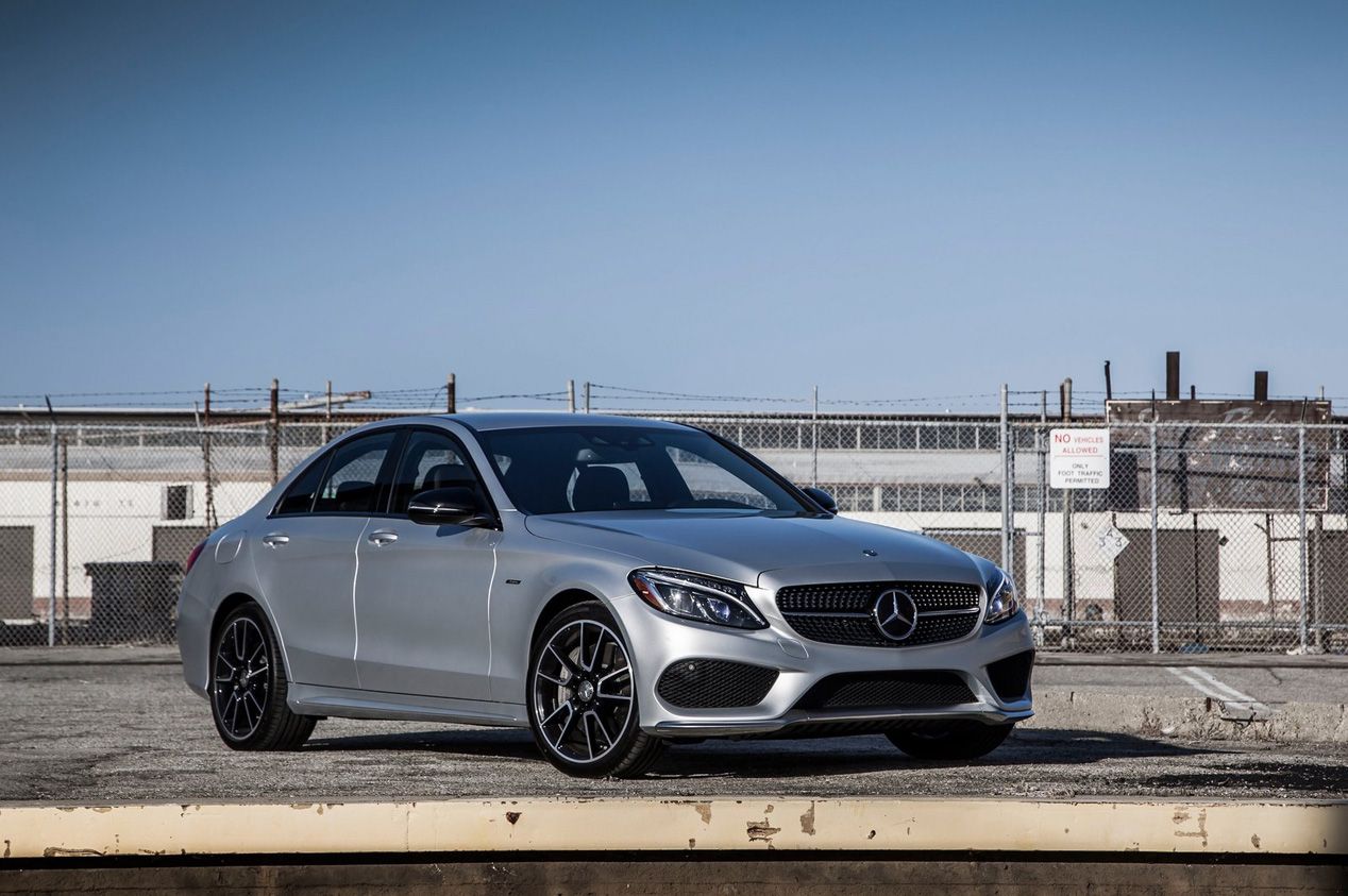Las marcas de coches con mejor precio de  reventa