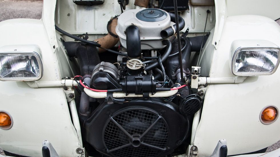 Citroën 2CV: las fotos de un coche clásico eterno