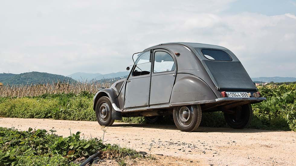 Citroën 2CV: las fotos de un coche clásico eterno