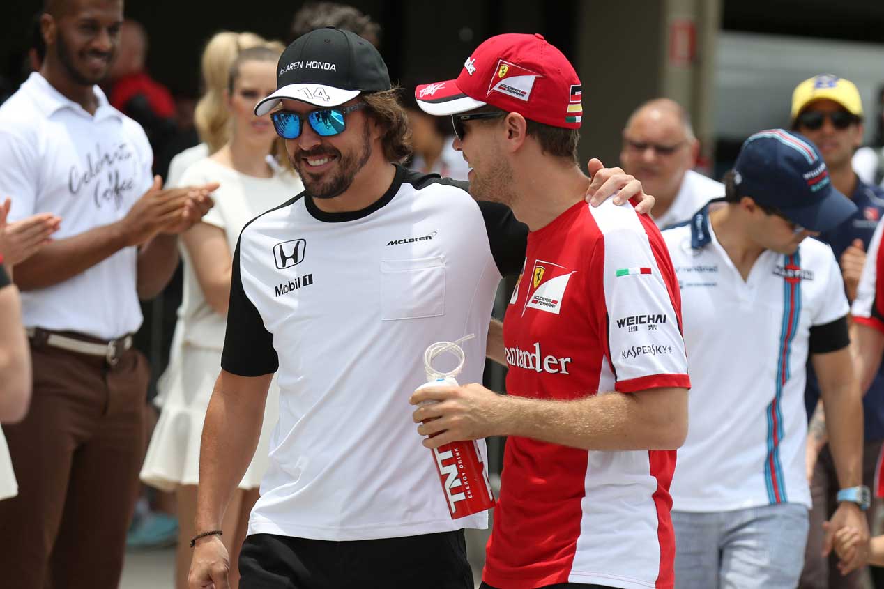 Alonso cumple 35 años: las mejores fotos de su carrera deportiva