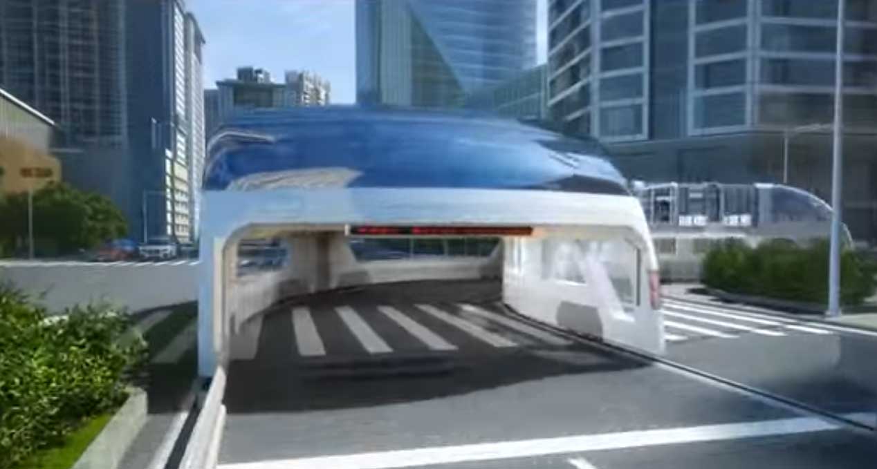 El autobús que pasa por encima de los coches, en imágenes