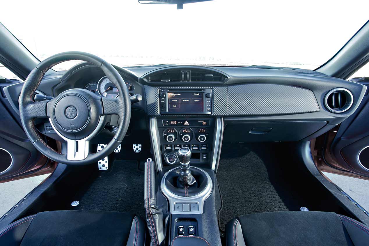 Mazda MX-5, Nissan 370Z Nismo y Toyota GT86