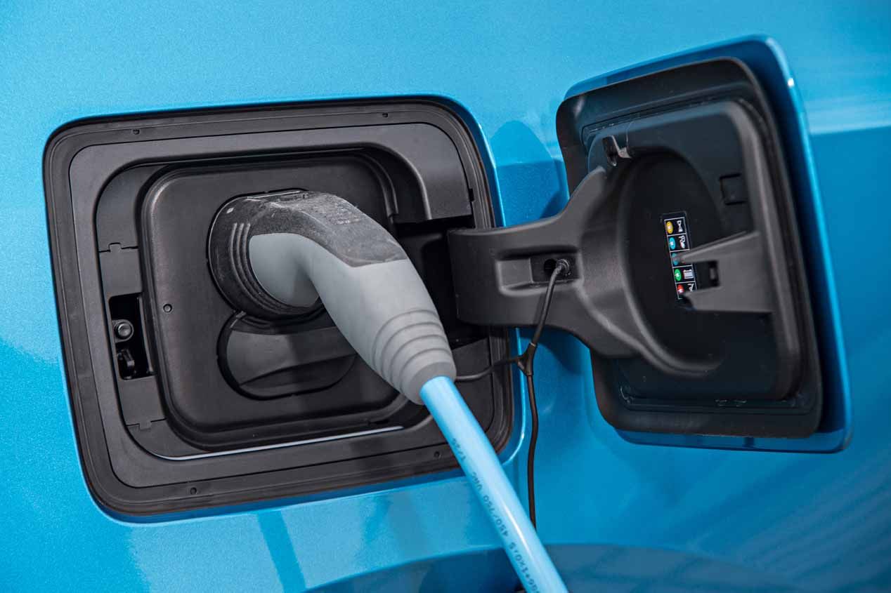 BMW aumenta la autonomía del BMW i3 a 300 km