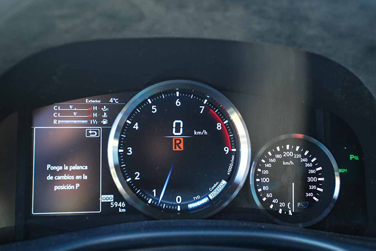 BMW M5 y Lexus GS F, a prueba